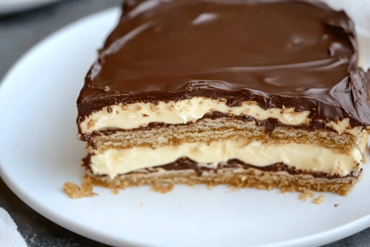 No-Bake Chocolate Eclair Cake Recipe 6 No-Bake Chocolate Eclair Cake Recipe